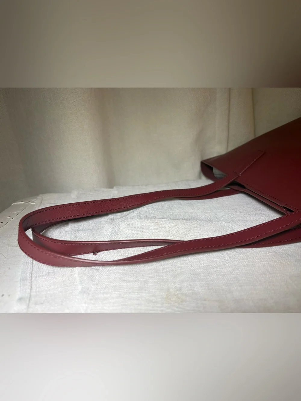 Away The Latitude Tote Ruby Burgundy Leather Travel Laptop Carry On Bag EUC